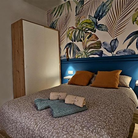 Elegante Apartamento De Diseno. Almería Esterno foto