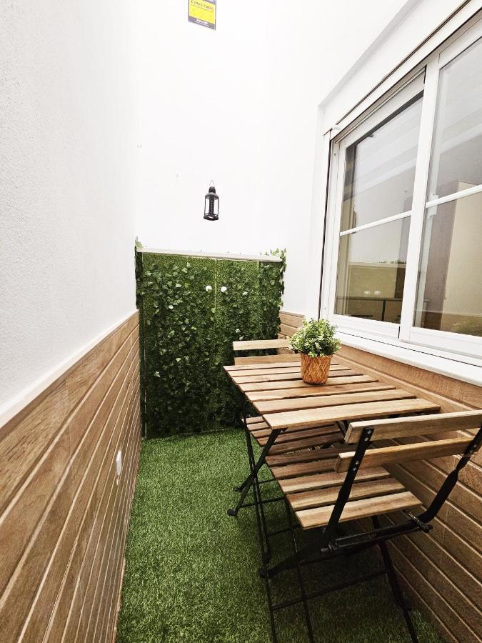 Elegante Apartamento De Diseno. Almería Esterno foto