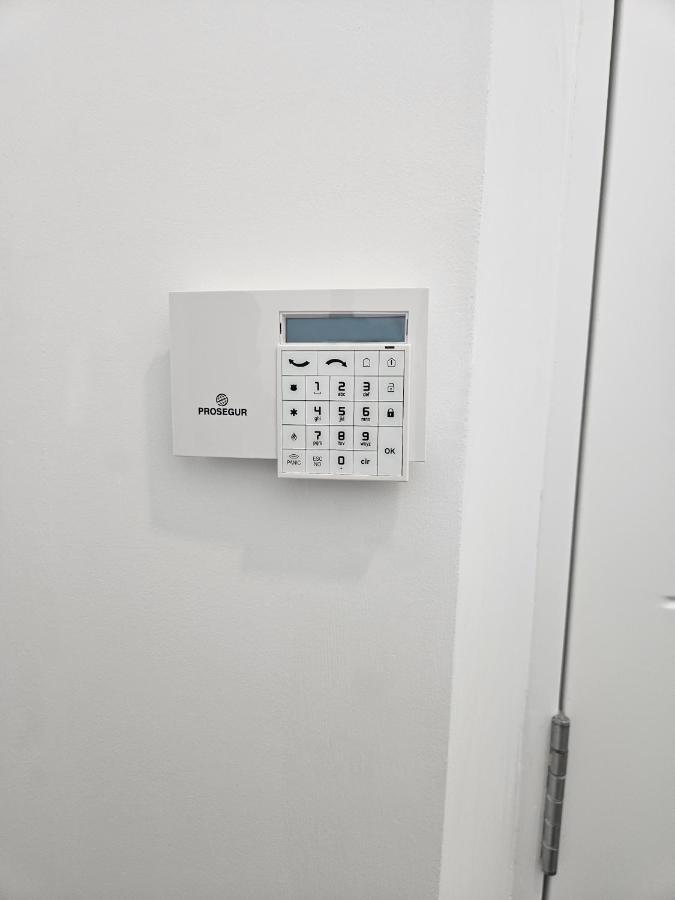 Elegante Apartamento De Diseno. Almería Esterno foto